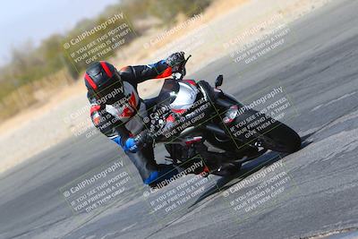 media/Mar-28-2022-Superbike Trackdays (Mon) [[b8603d0f67]]/Open Track Time/Turn 3 Inside/